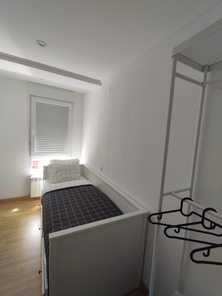 Dormitorio con dos camas